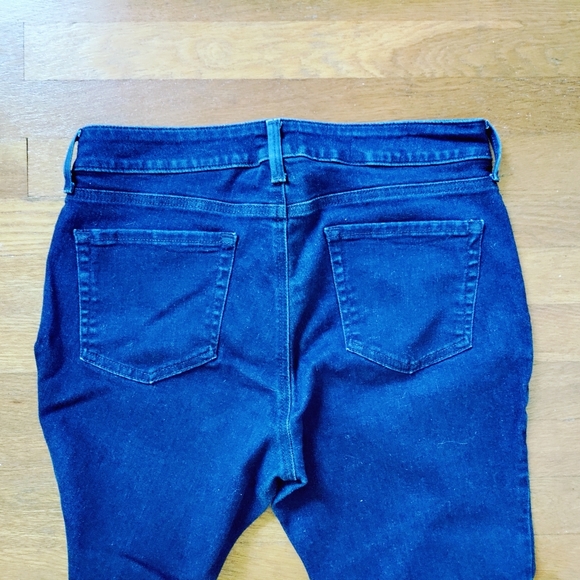 NYDJ dark wash size 12p "Sheri" slim cut. - Picture 3 of 9